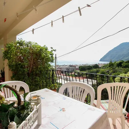 Lantana Apartment